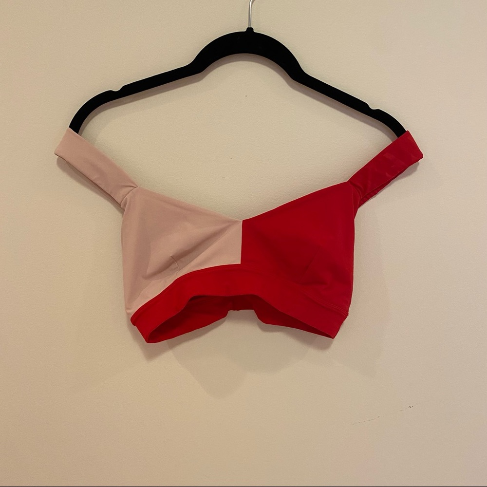 VAARA bicolor sports bra